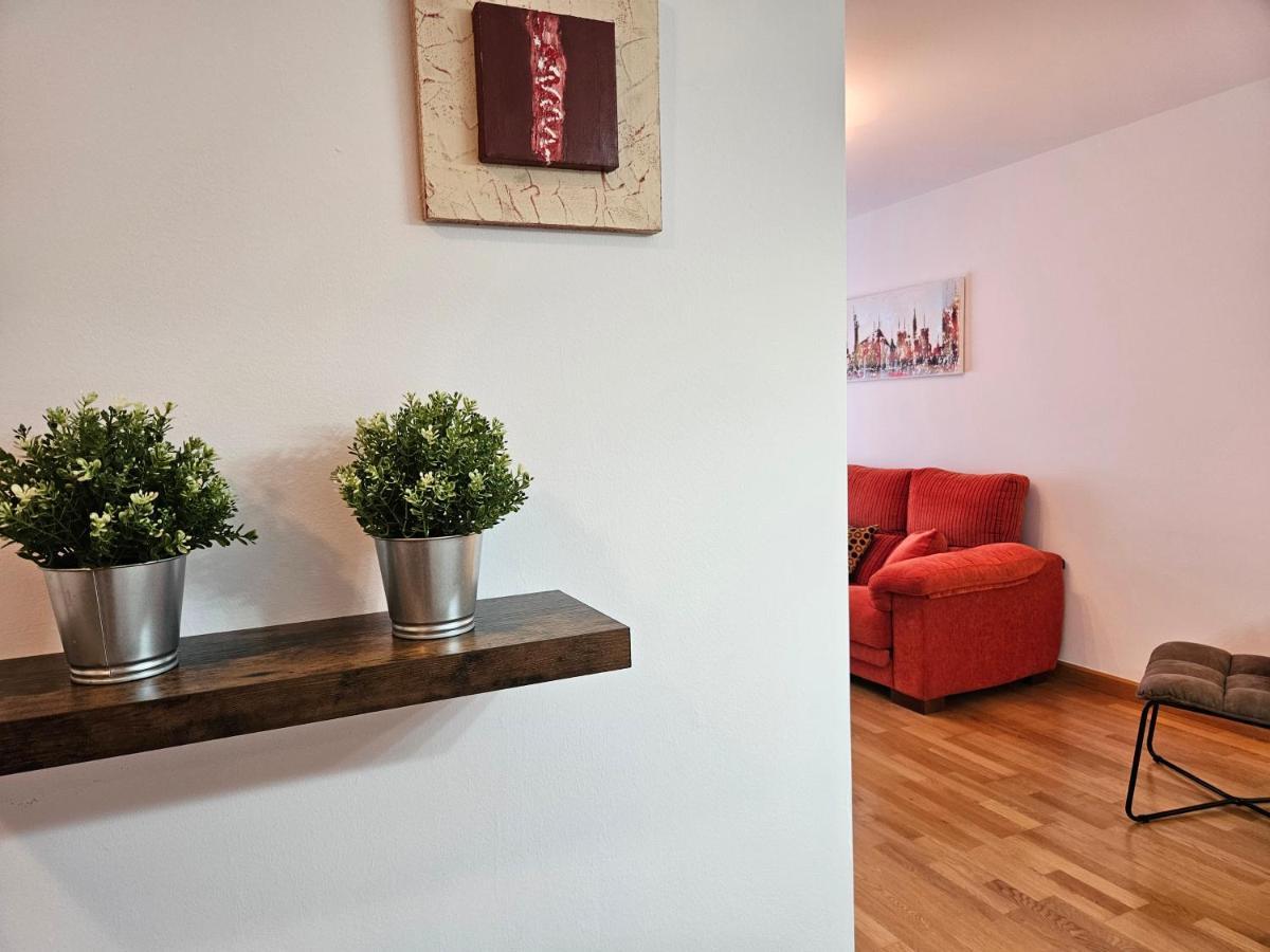 13B01 Apartamento Con Terraza Y Garaje Ribadesella Exteriör bild
